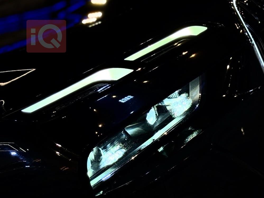 بي ام دبليو الفئة 7